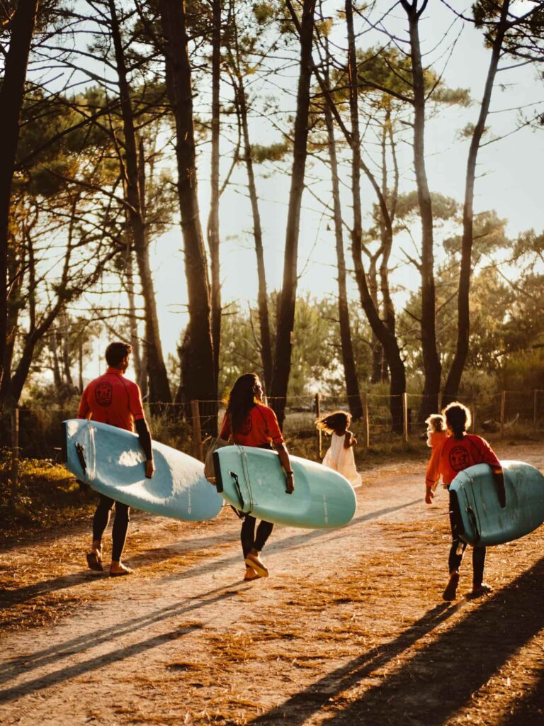 Surf Tribe - Travelbase - Familie reis - Kanotochten in de natuur